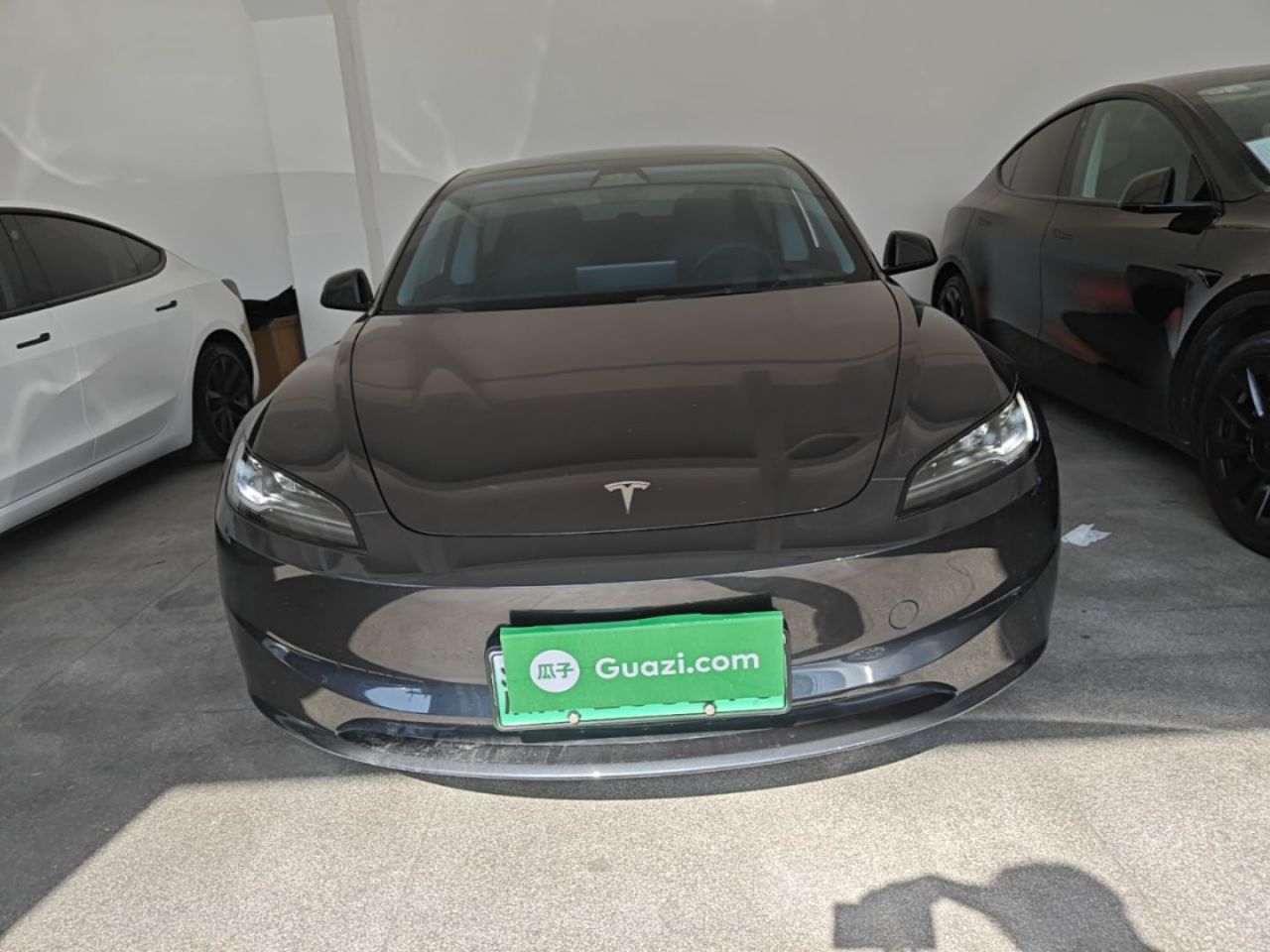 Model 3 2025 RWD photo 2