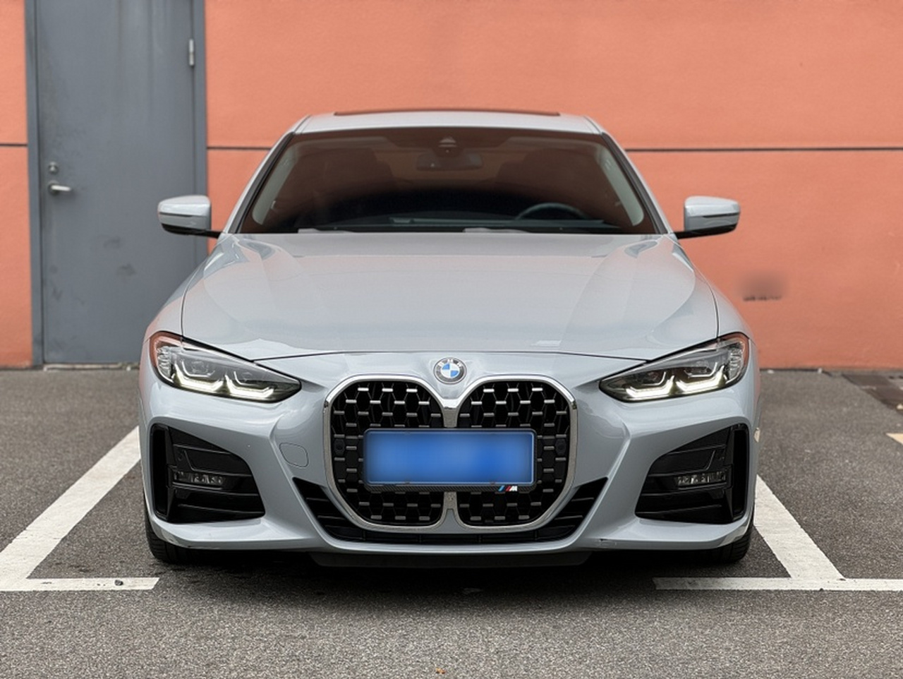 4 Series 2023 425i M Sport Package photo 2