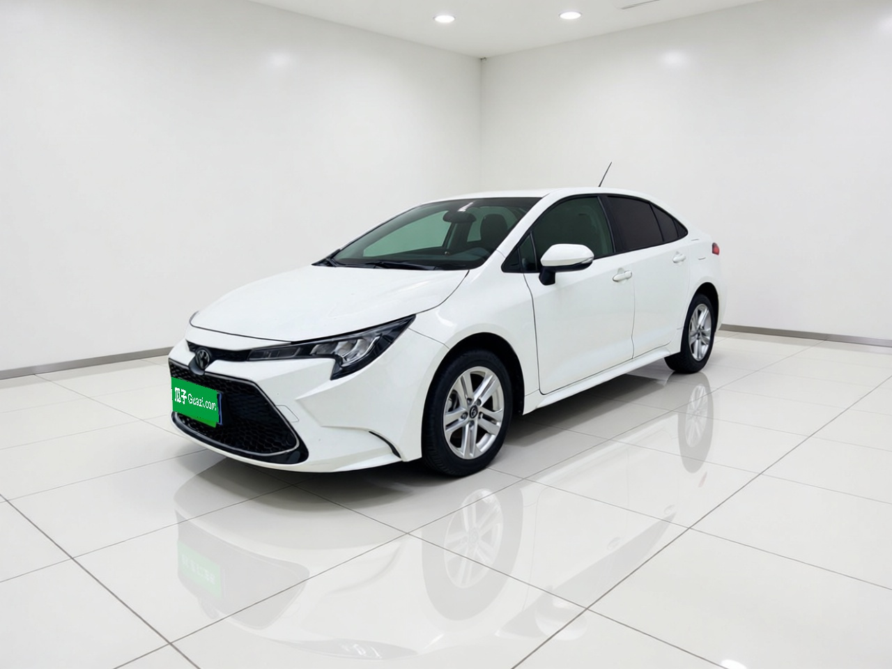 Levin 2022 185T CVT Luxury