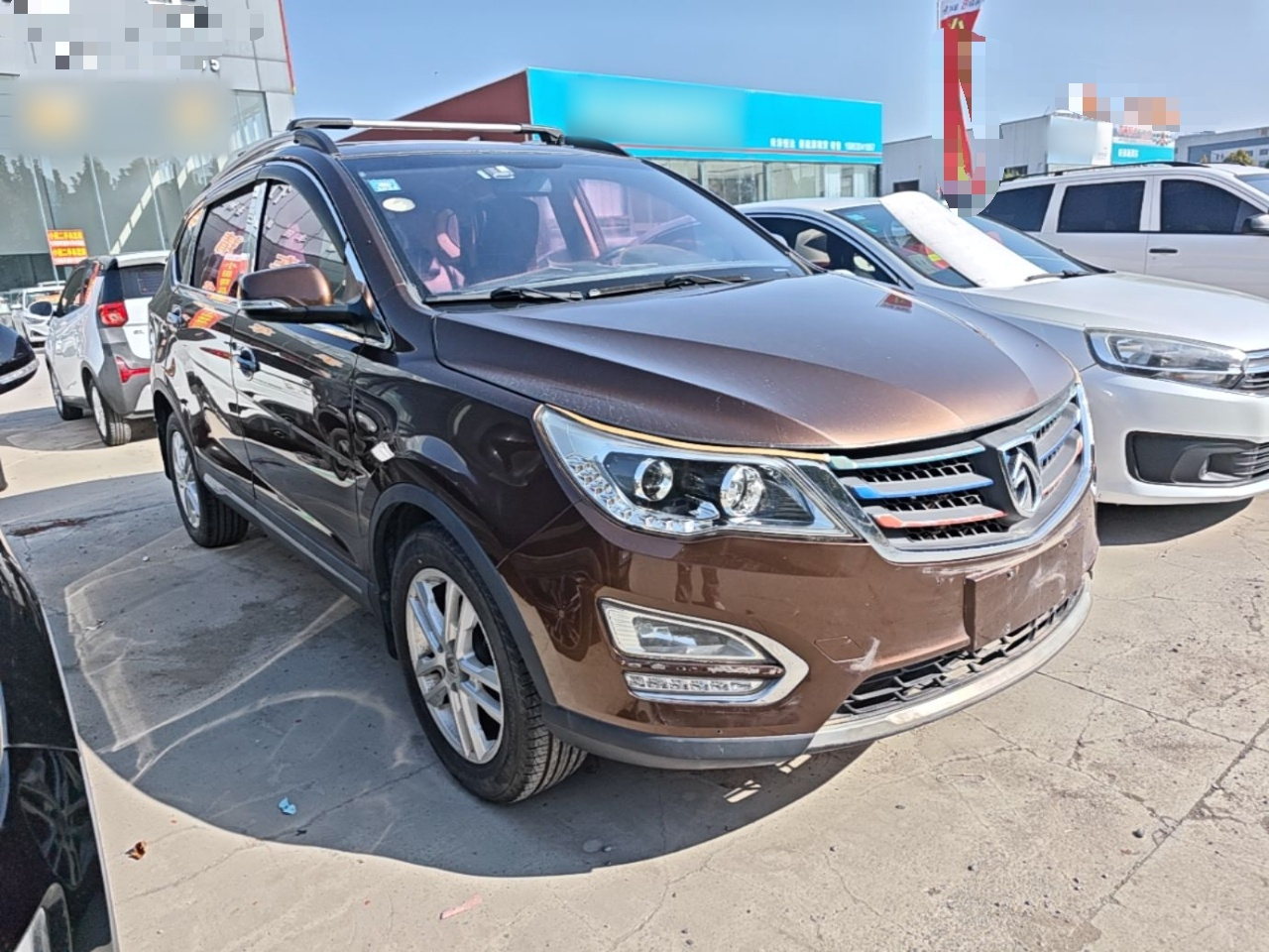 560 2015 1.8L MT Comfort photo 3