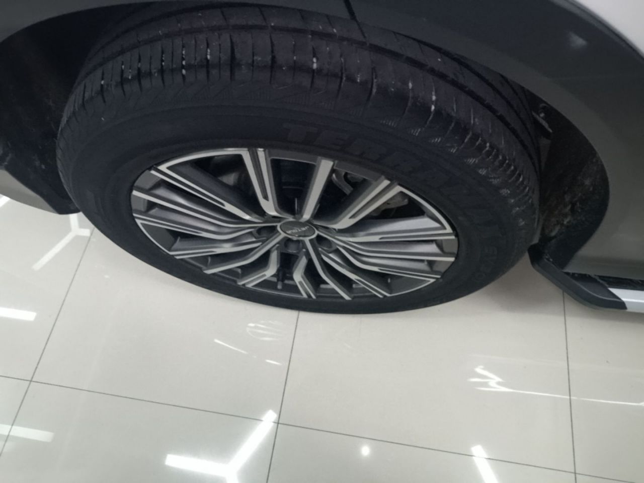 X70 PLUS 2023 1.5T DCTPLUS 5-Seater photo 4