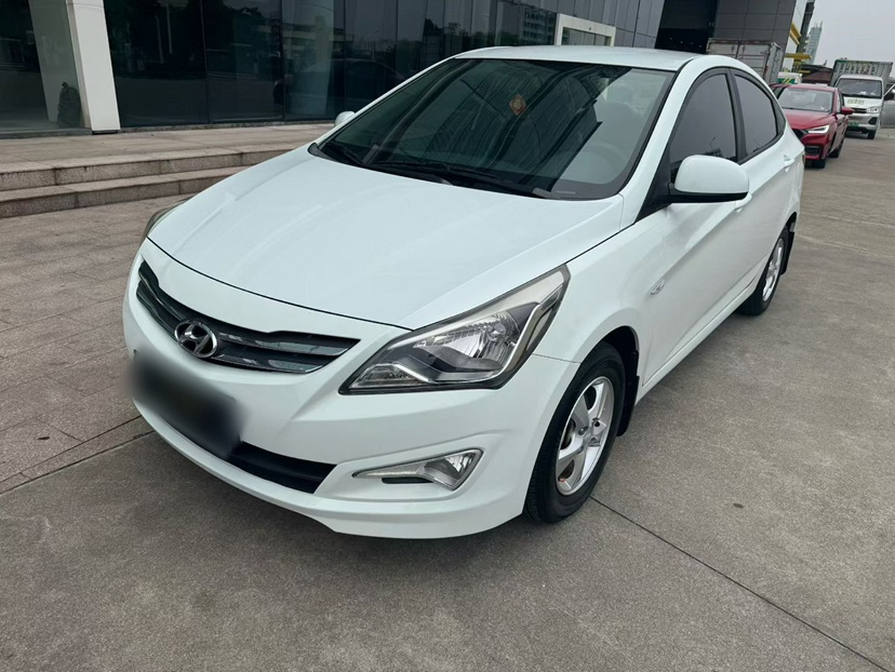 Verna 2016 1.4L AT Smart GLS photo 2