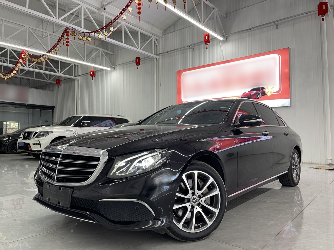 E-Class 2017 E 300 L Luxury