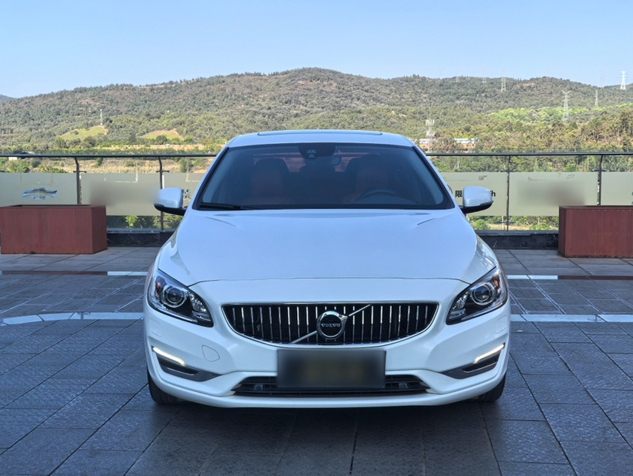 S60 2019 S60L Facelift T5 Advanced photo 3