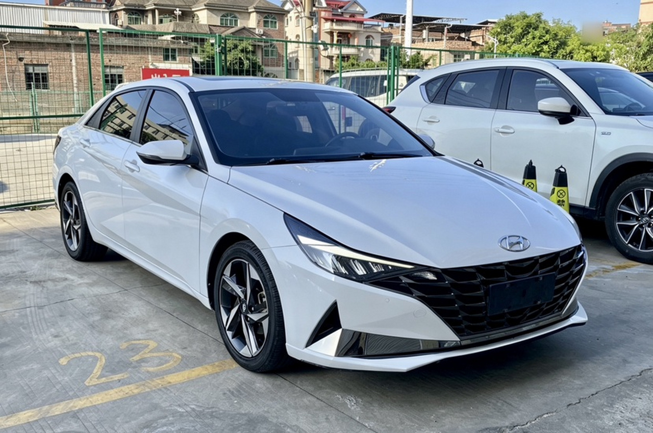 Elantra 2022 1.5L CVT GLX Elite photo 2