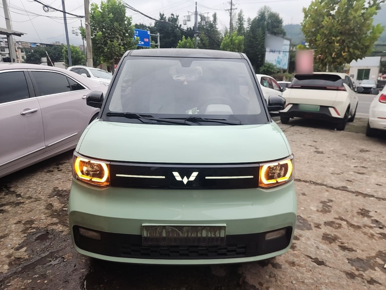 Hongguang MINIEV 2022 Macaron NCM photo 2