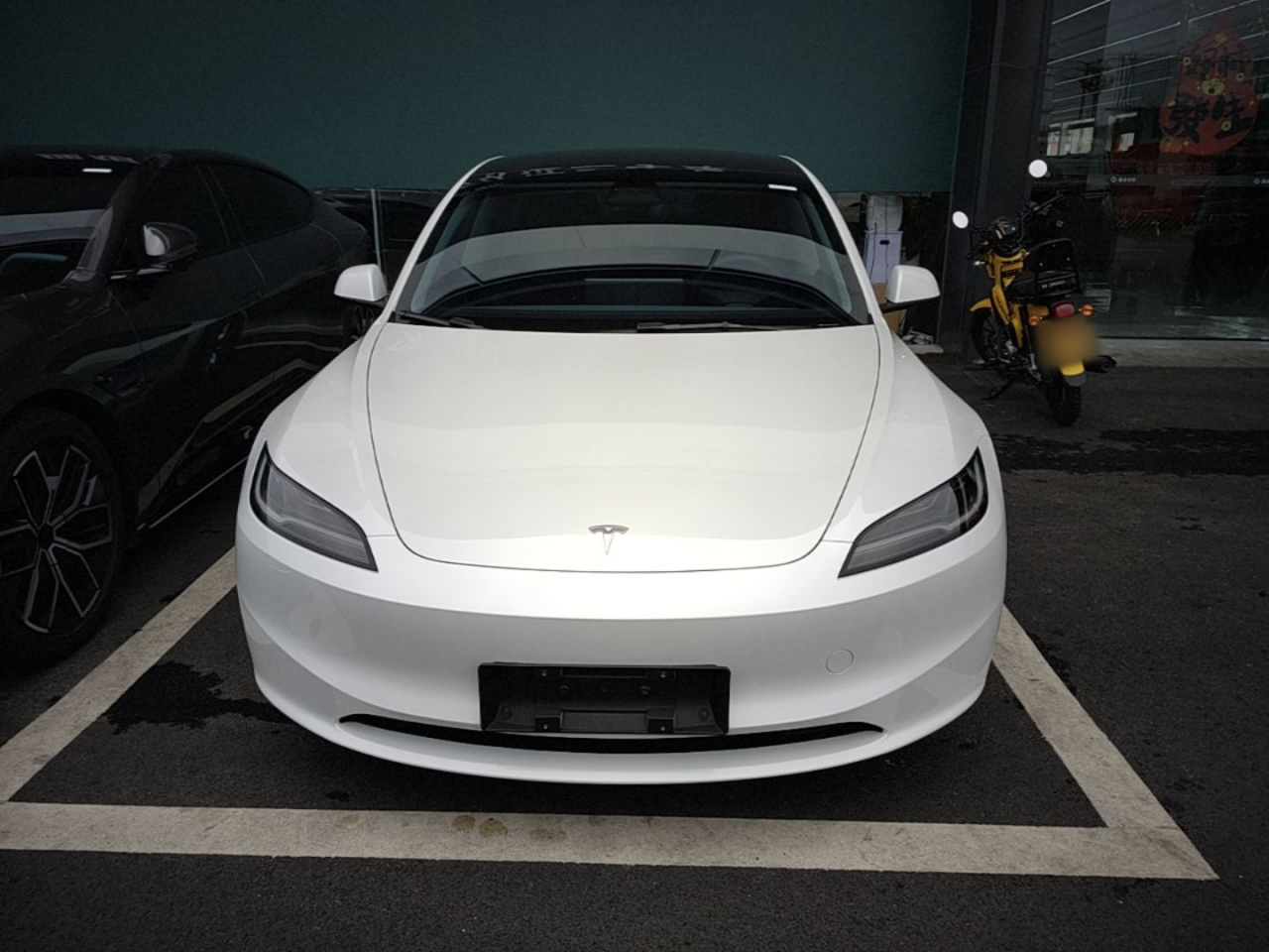 Model 3 2025 RWD photo 2