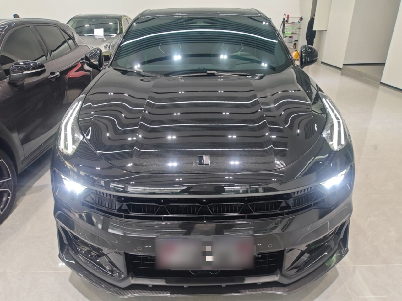 05 2023 05+ 2.0TD AWD Explorer photo 2