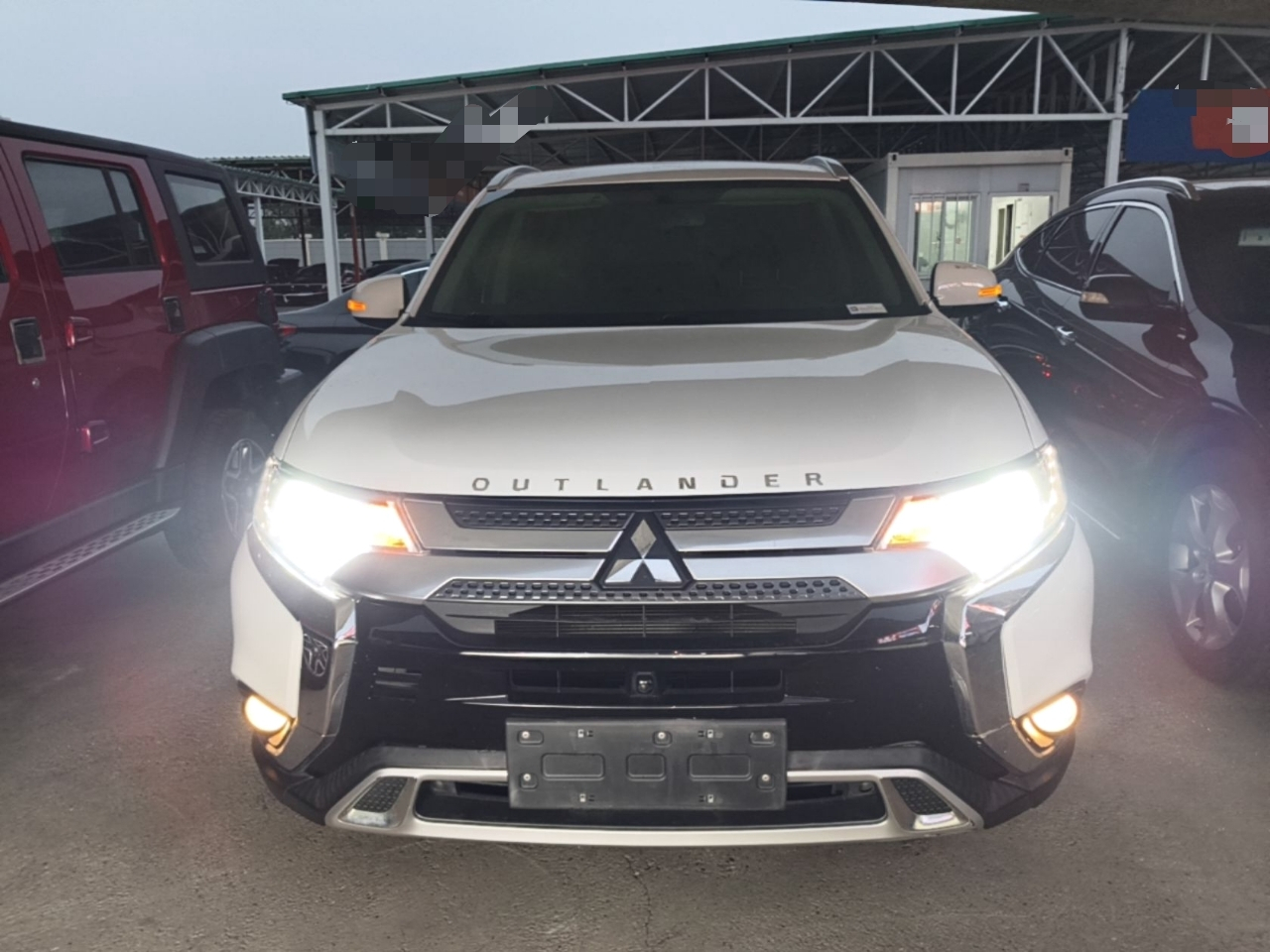 Outlander 2020 2.0L RWD Enjoy 5-Seater photo 2