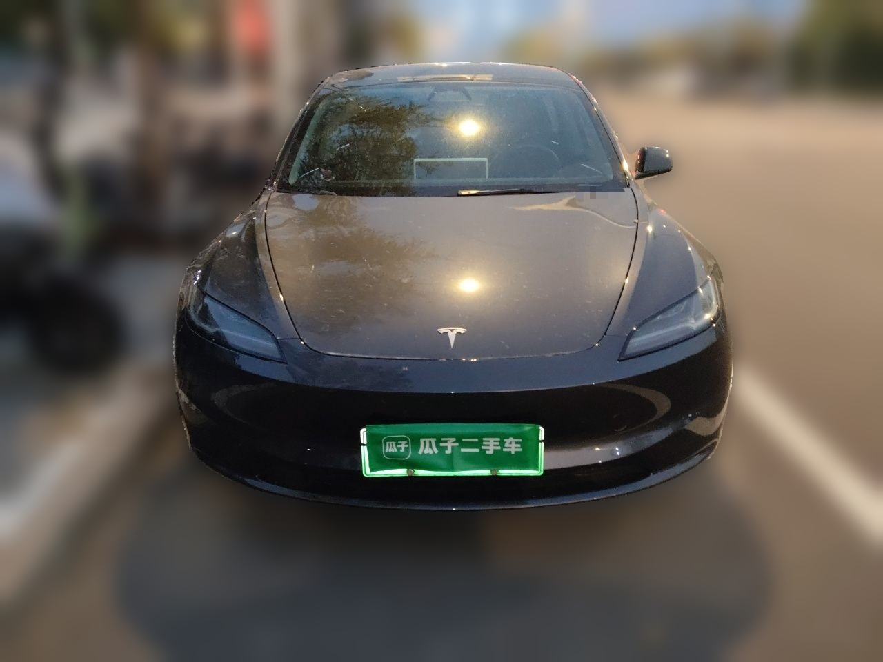 Model 3 2023 RWD photo 2