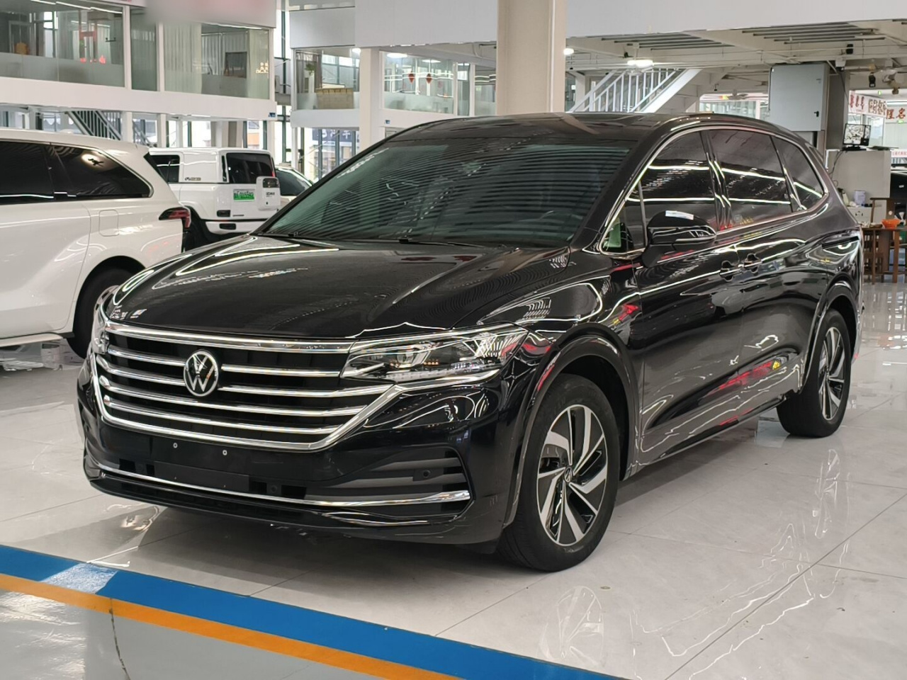 Viloran 2023 Facelift 380TSI