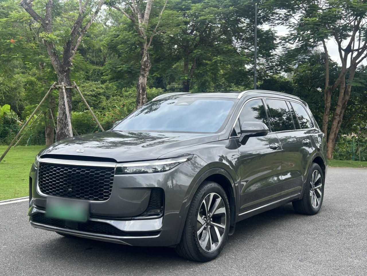 Li Auto ONE 2021 EREV 6-Seater