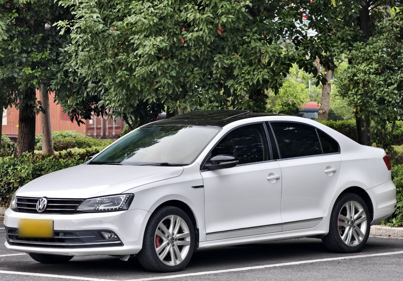Sagitar 2018 280TSI DSG Luxury