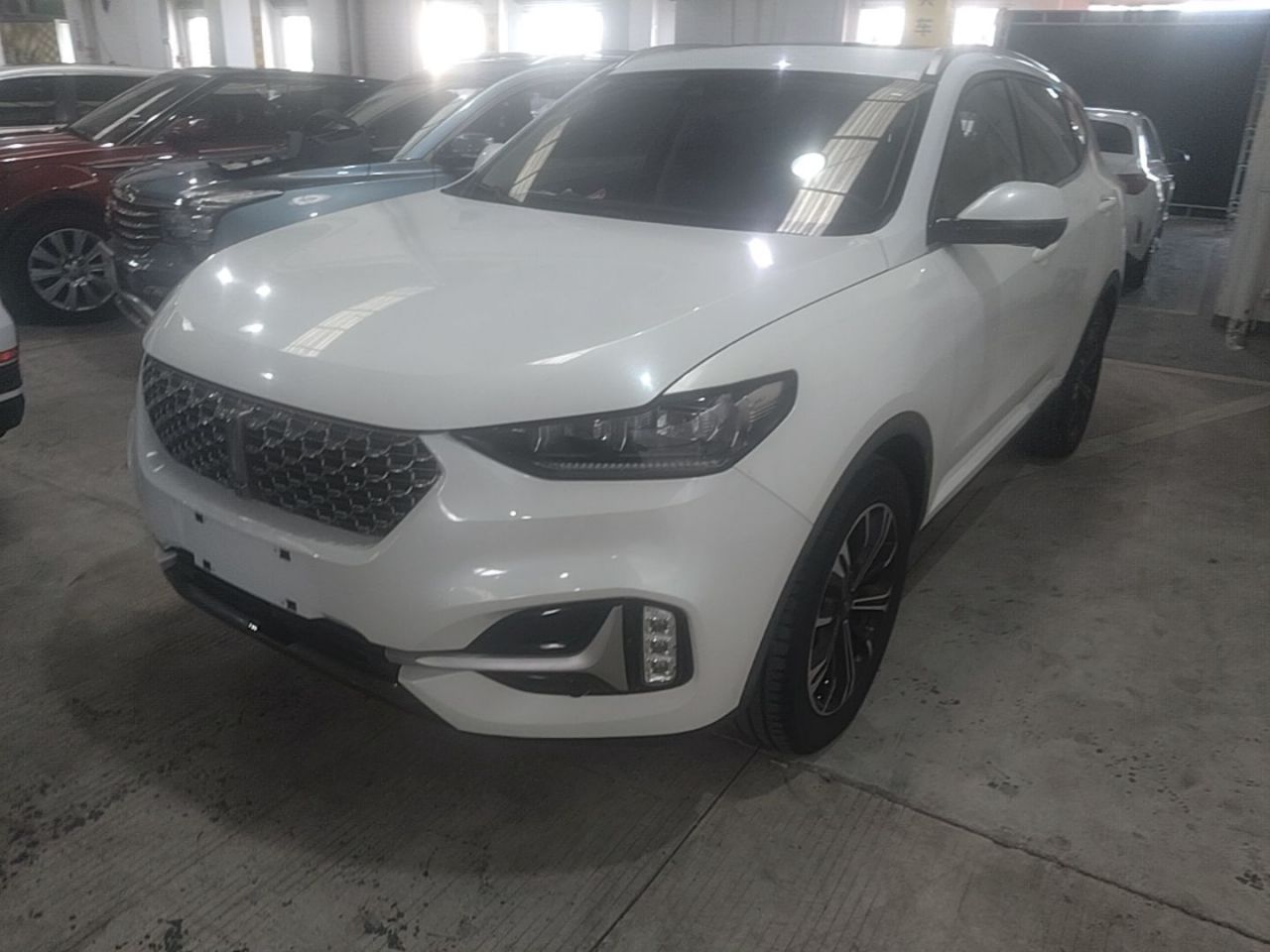 VV6 2021 2.0T RWD Smart +
