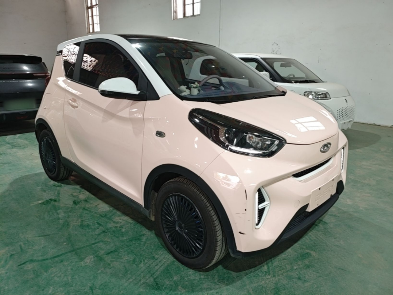 QQ Little Ant 2022 LFP 30kW 301km photo 3