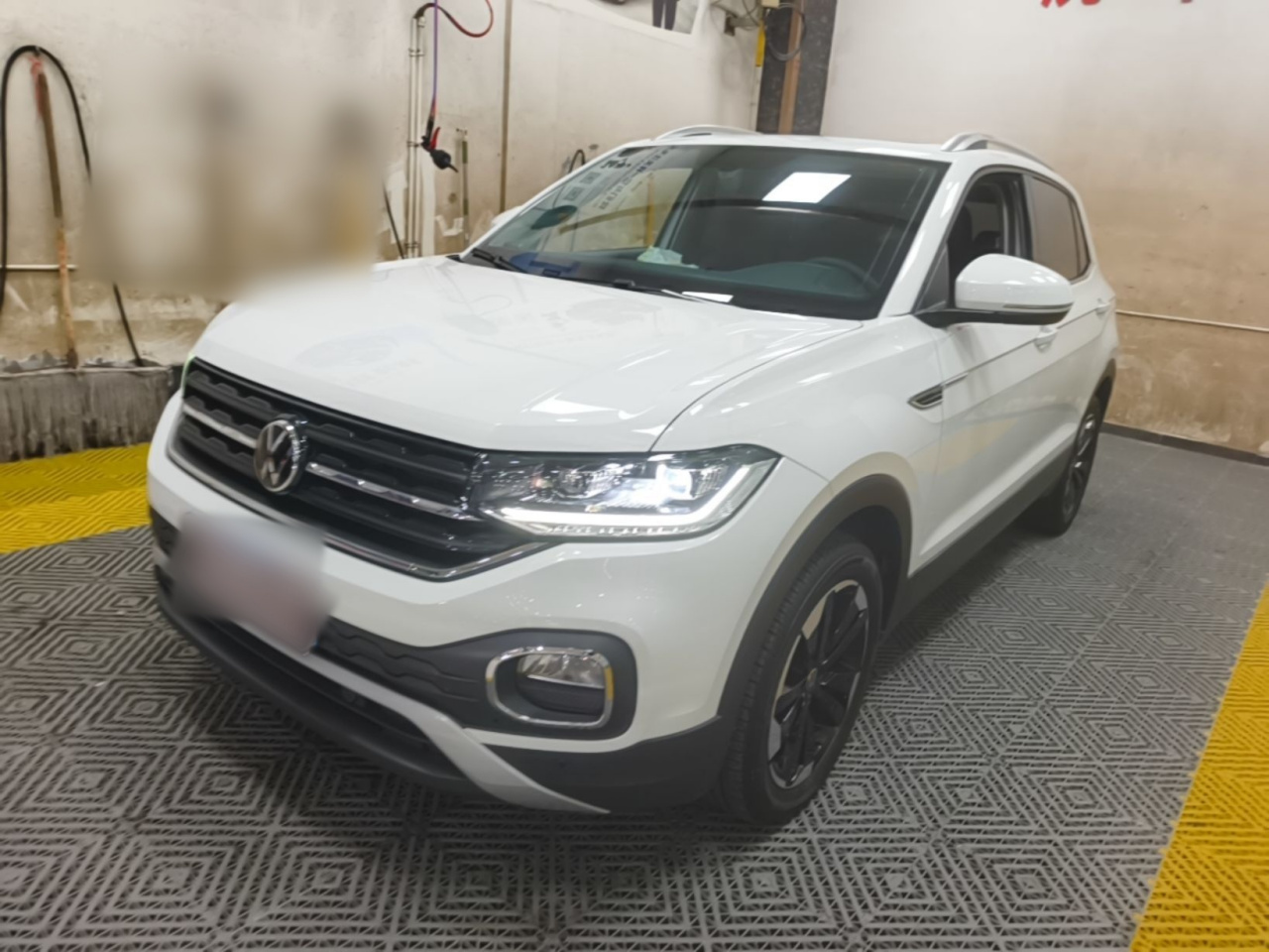 2023 200TSI DSG Connected