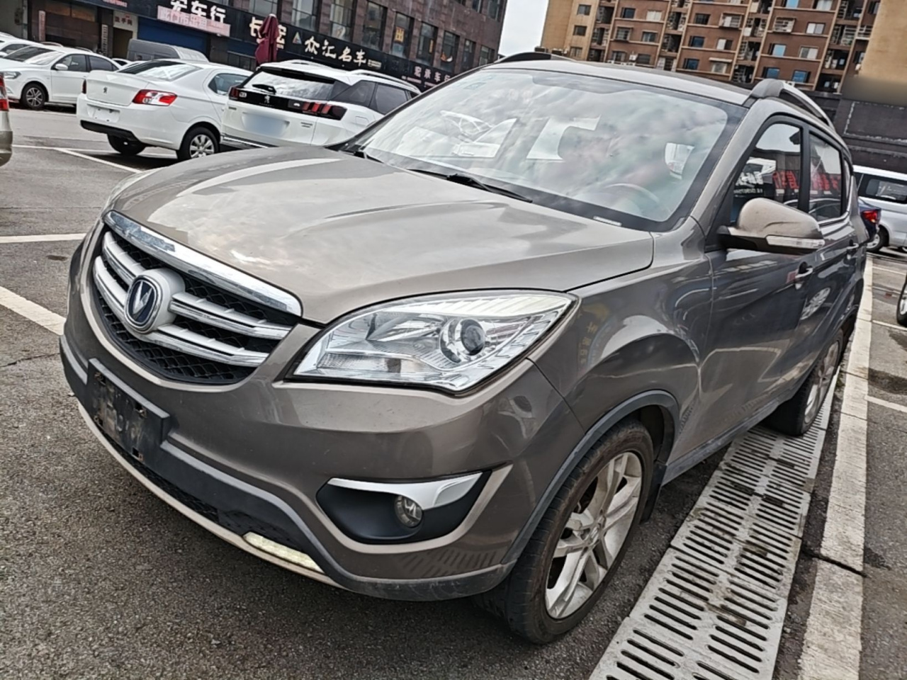 CS35 2016 1.6L AT Luxury IV