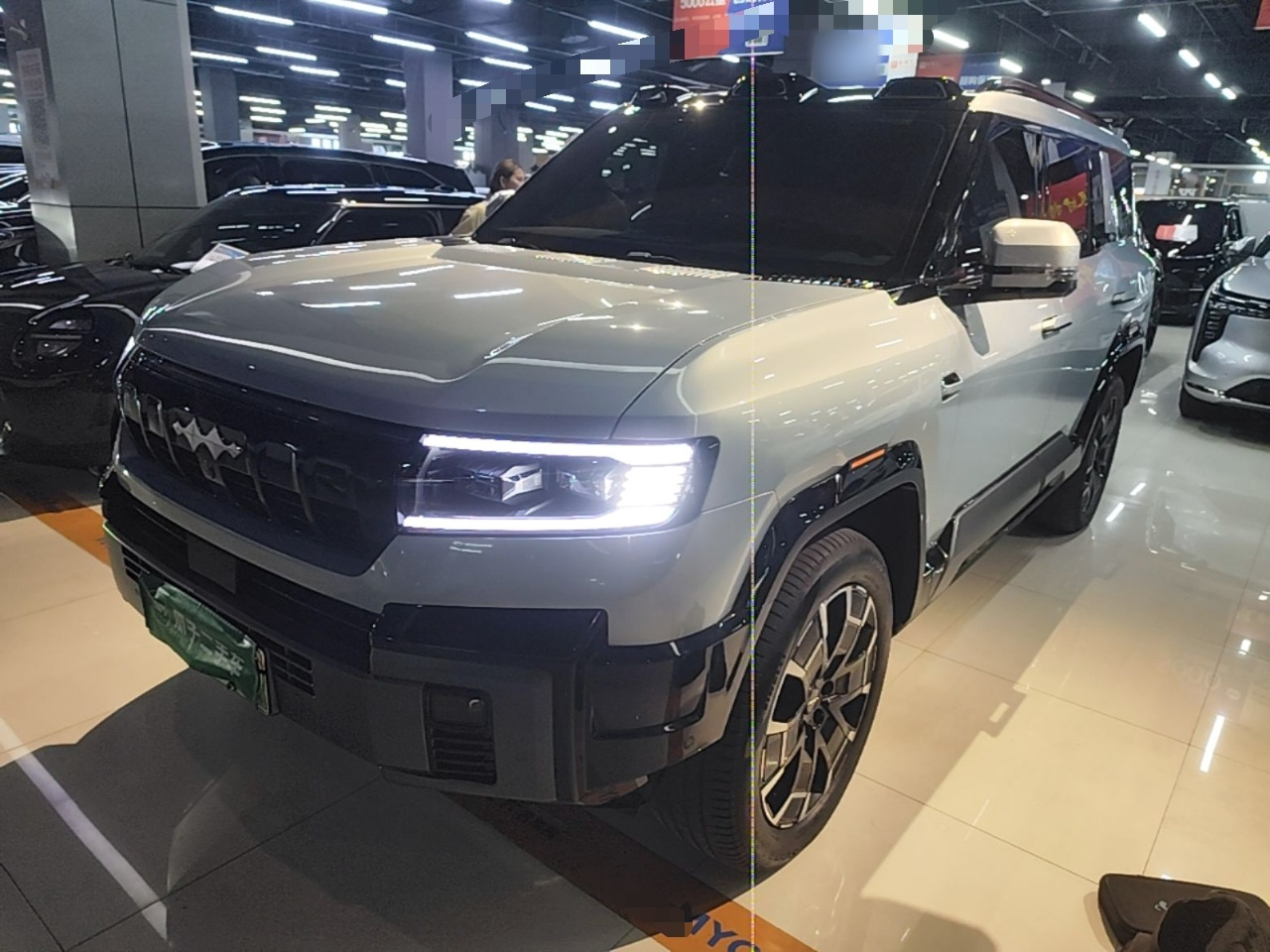 Fang Cheng Bao Leopard 8 2025 Flagship 6-Seater