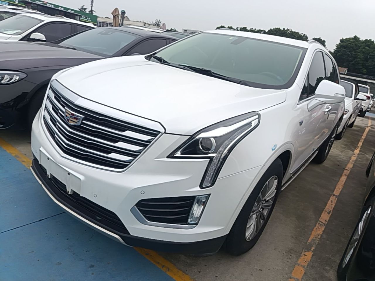 XT5 2018 25T Luxury