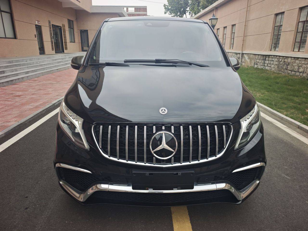 V-Class 2018 V 260 Pilot China VI photo 2