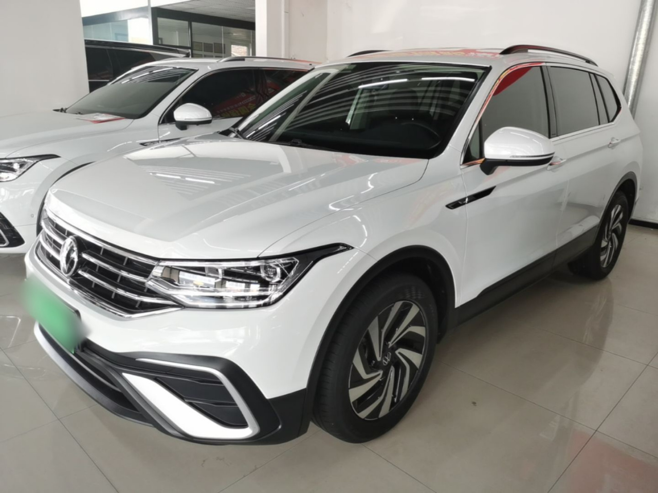 Tiguan L 2023 330TSI AT RWD Comfort