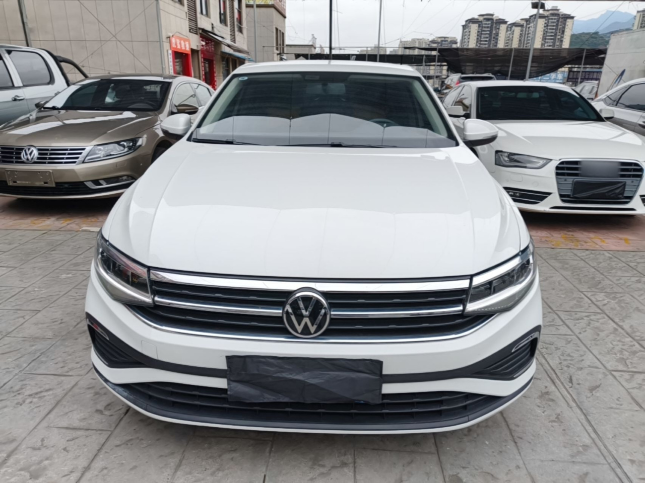 Bora 2024 200TSI DSG Cruise photo 2