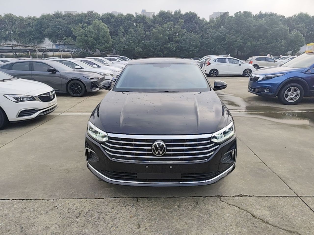 Lavida 2023 1.5L AT photo 2