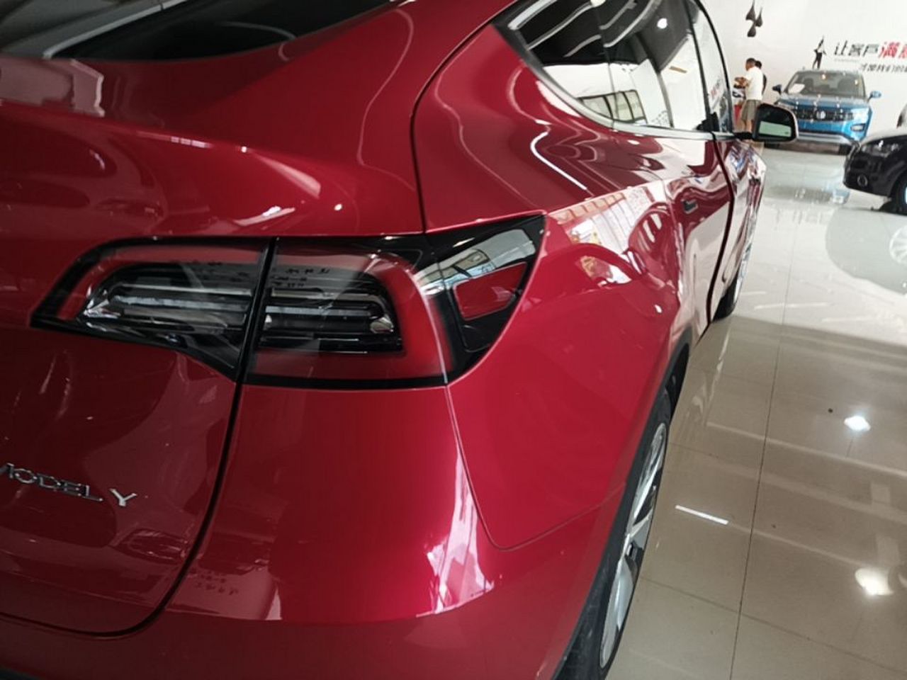 Model Y 2022 RWD photo 2