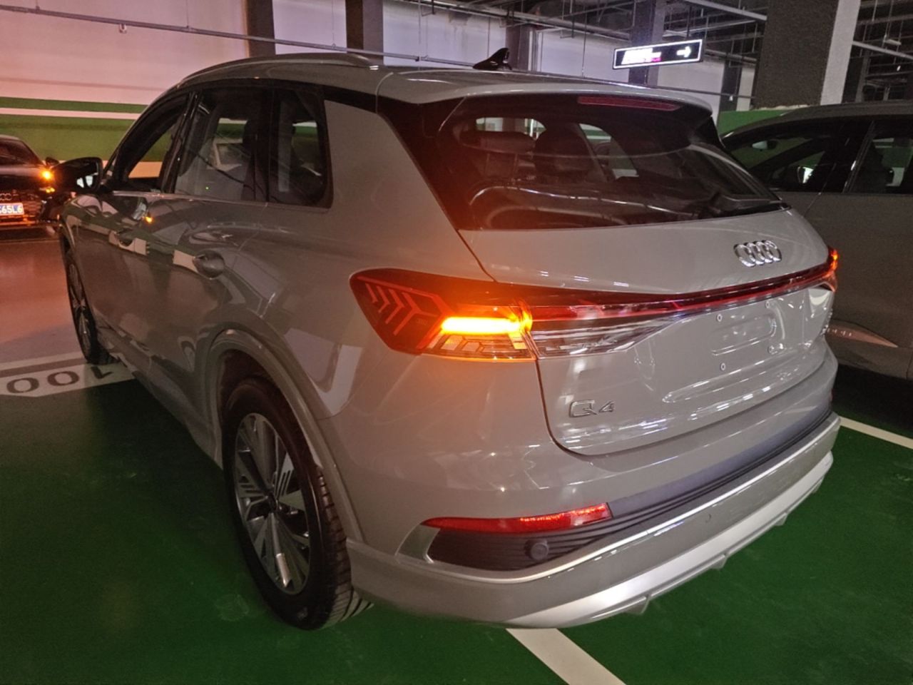 Q4 e-tron 2024 40 e-tron photo 4