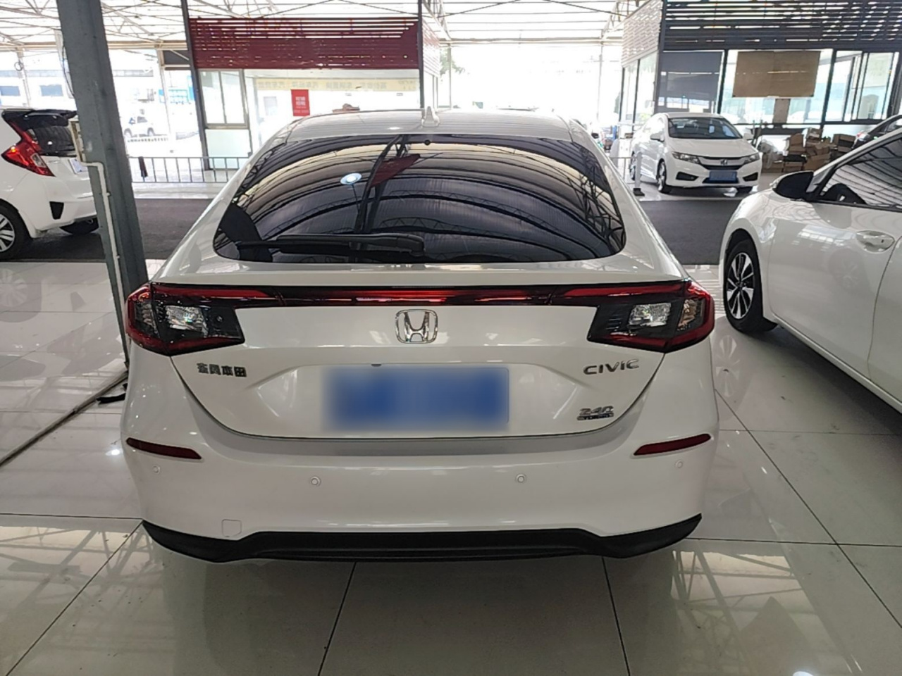 Civic 2023 HATCHBACK 240TURBO CVT photo 5