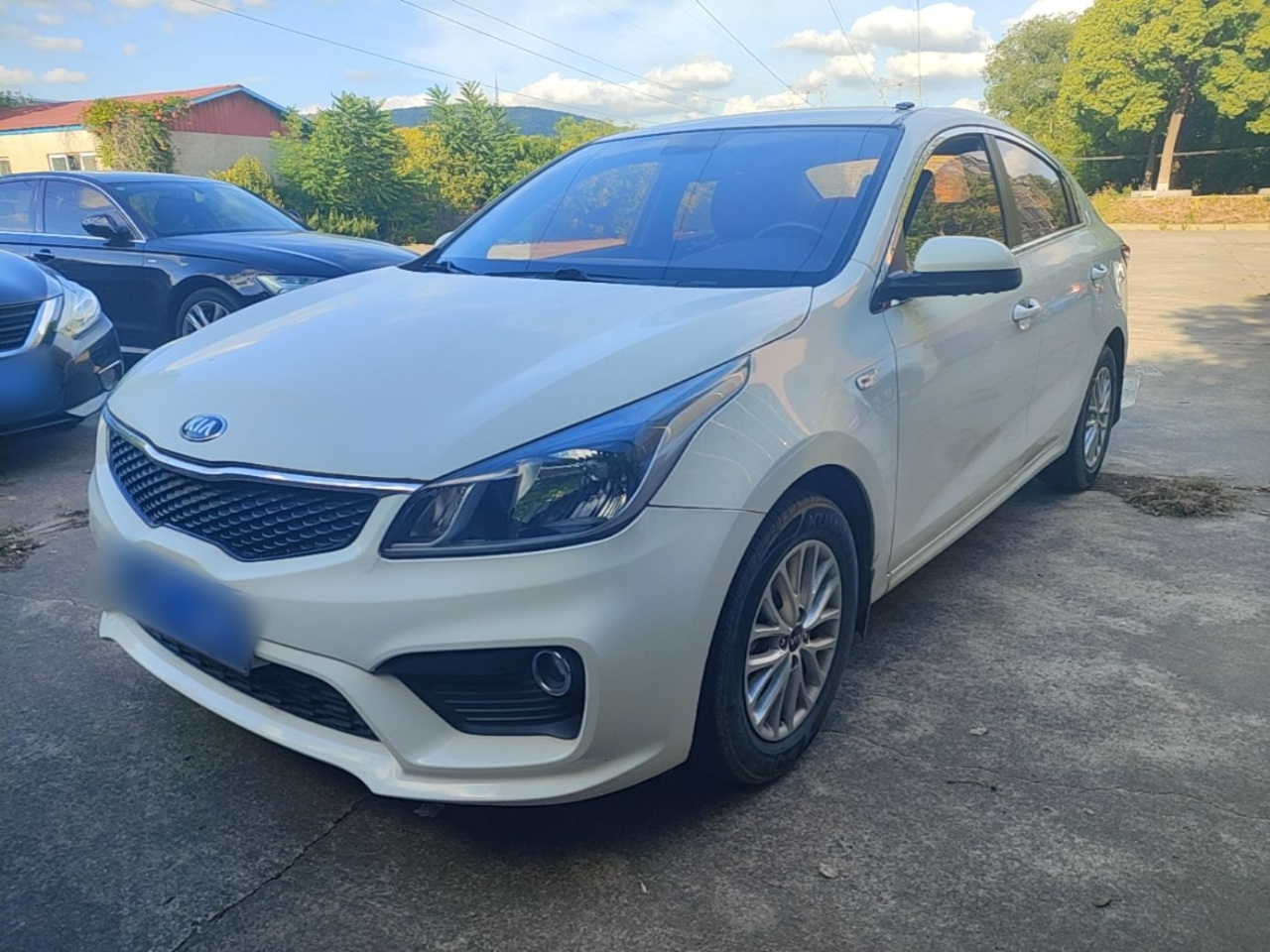 K2 2017 Sedan 1.4L MT GLS