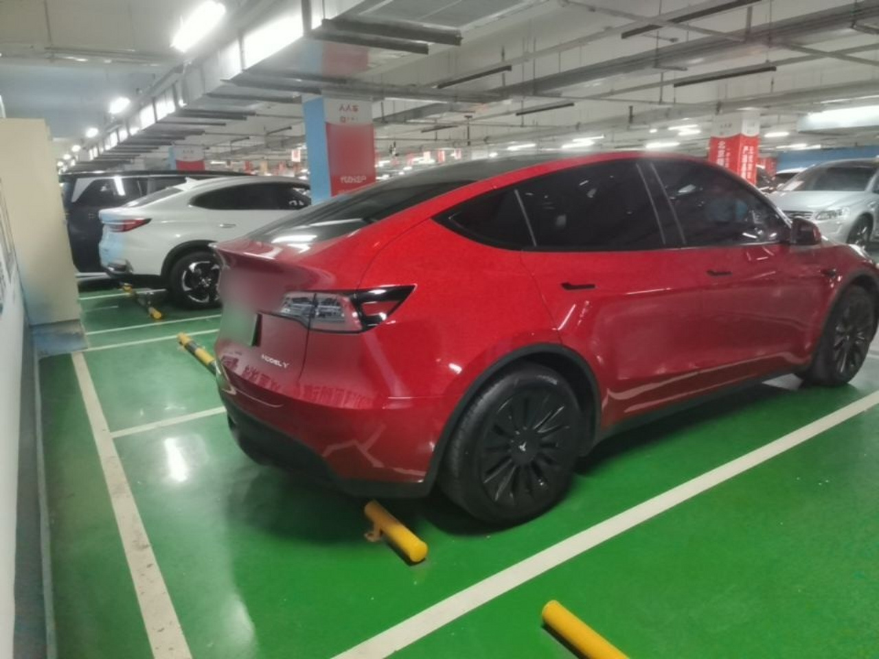 Model Y 2022 Facelift RWD photo 4