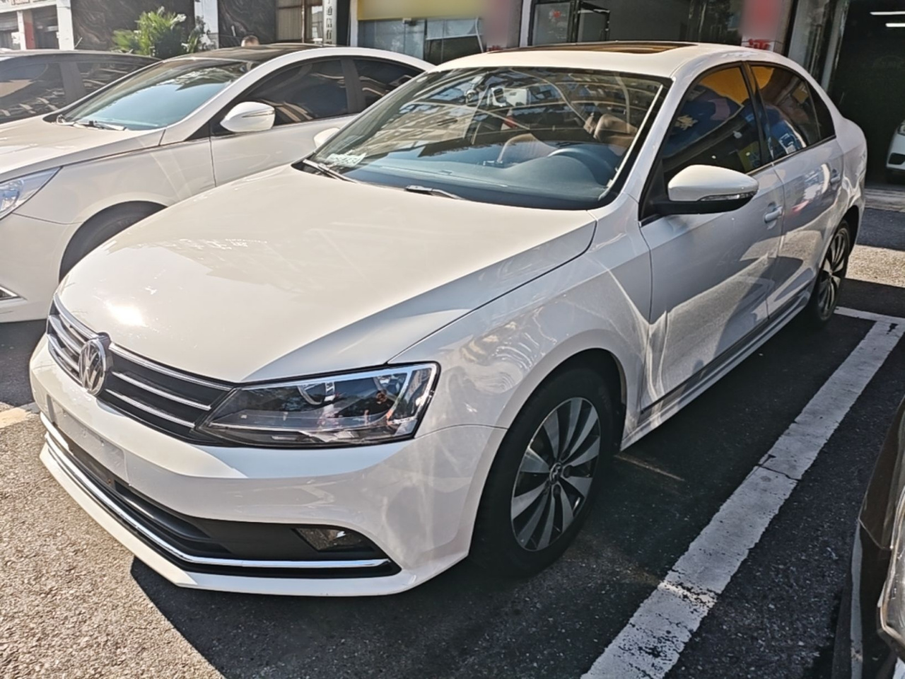 Sagitar 2018 1.6L AT Comfort