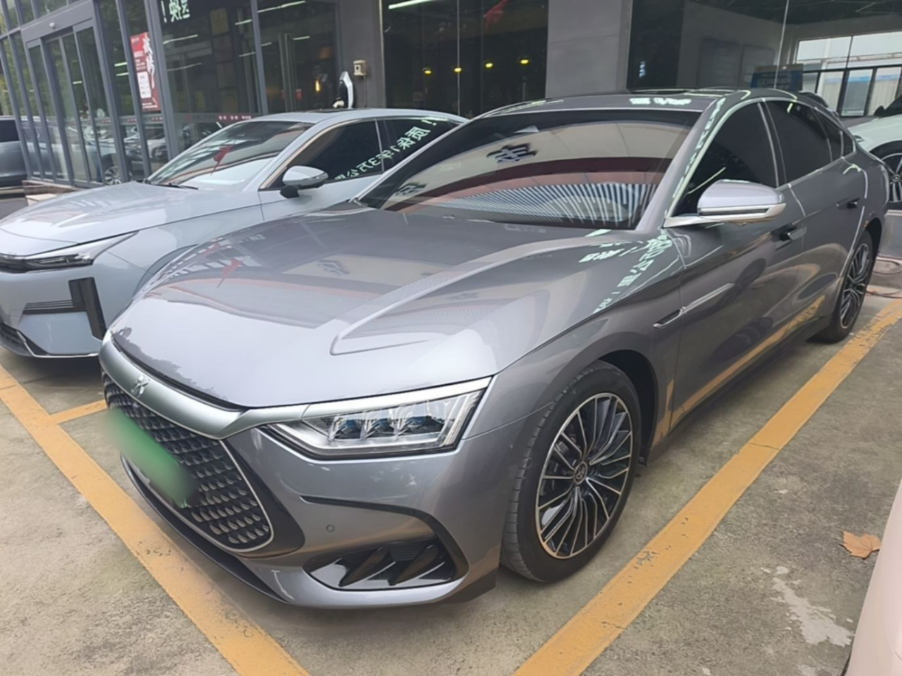 Han 2022 DM-i 121KM Exclusive