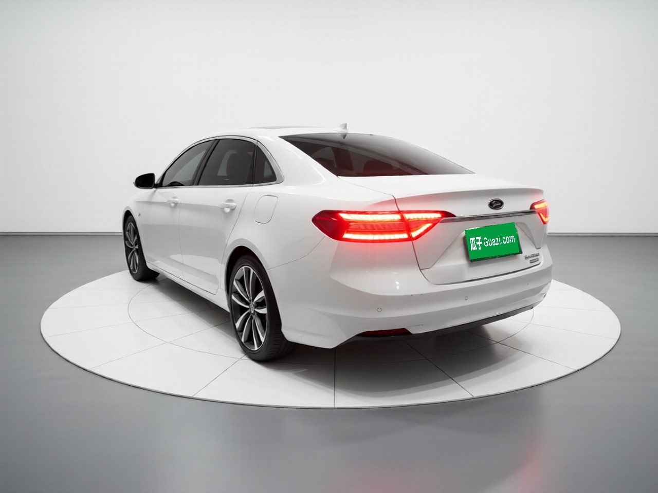 Taurus 2019 EcoBoost 245 Exclusive photo 4