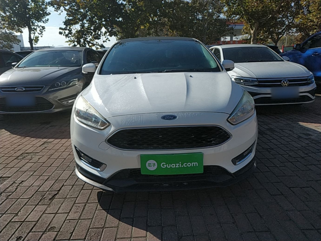 Focus 2017 Hatchback 1.6L AT Fashion photo 2