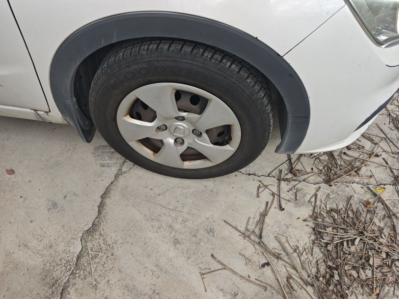 310 2016 1.2L MT Comfort photo 5