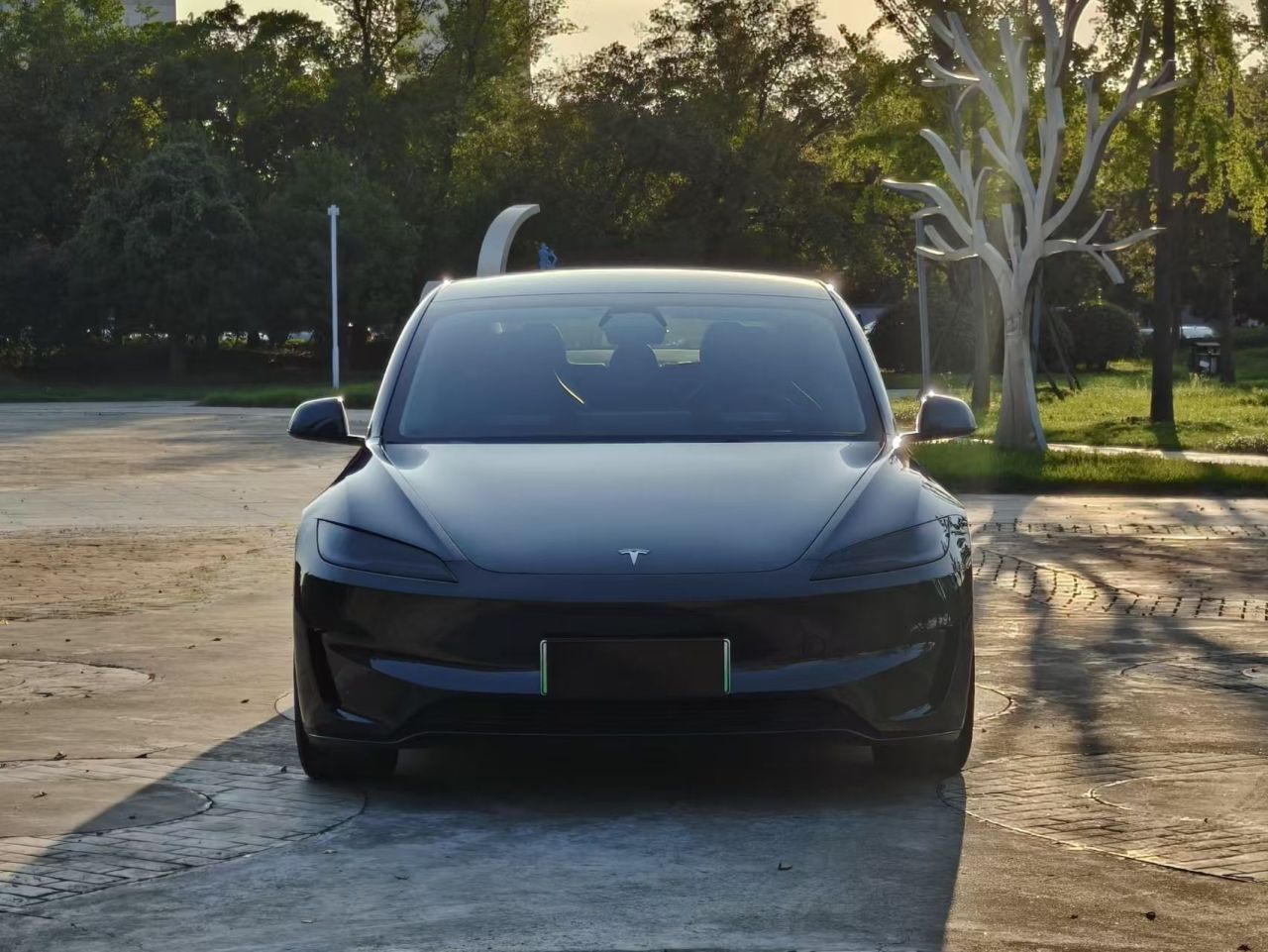 Model 3 2024 Performance AWD photo 2