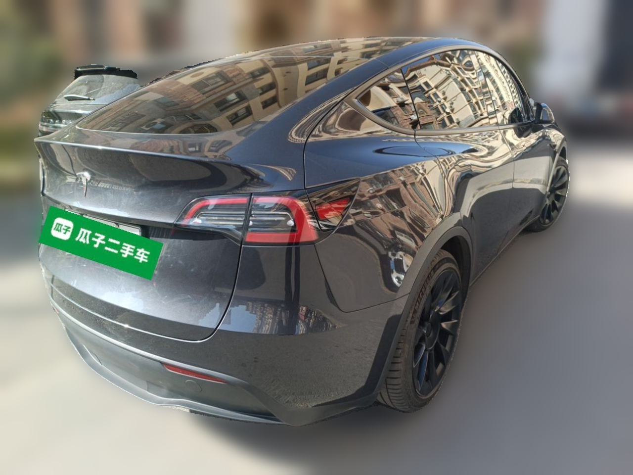 Model Y 2024 RWD photo 4