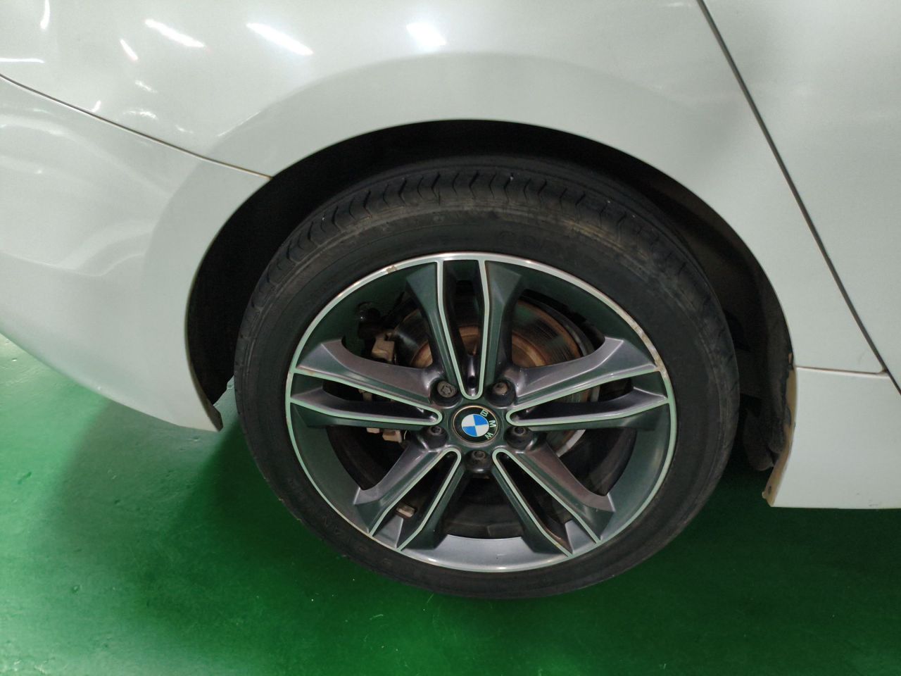 1 Series 2017 118i Sport photo 3