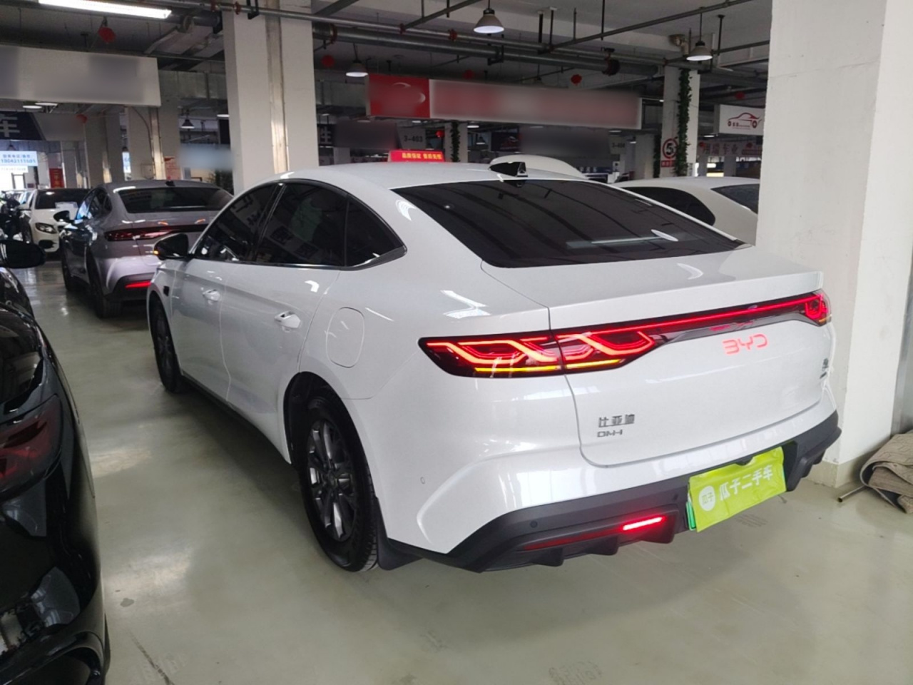 Qin L 2025 DM-i ADAS 80KM Leading photo 4
