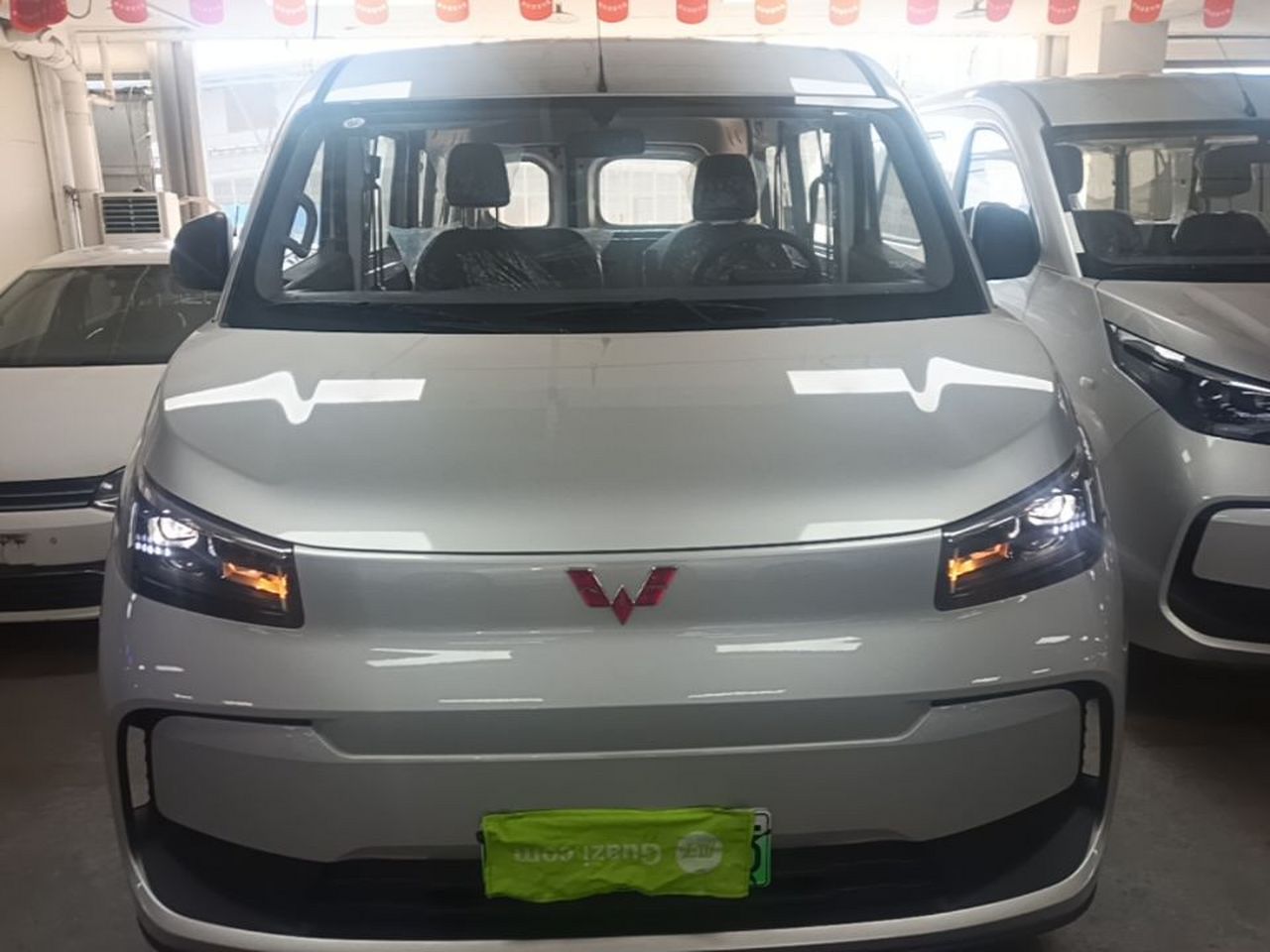 Wuling Pro 2026 405km EV Bus 6-Seater photo 2