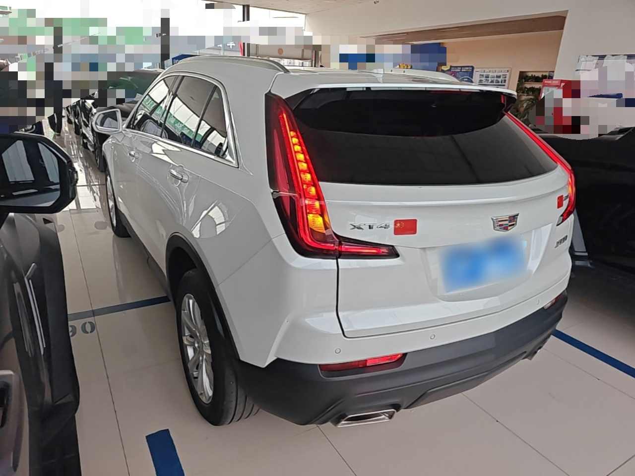 XT4 2022 28T RWD photo 4