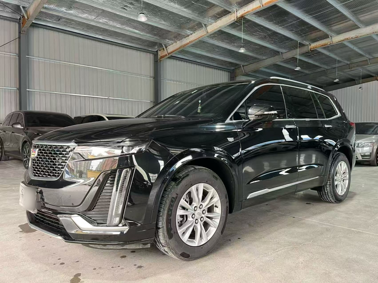 XT6 2022 2.0T 6-Seater AWD