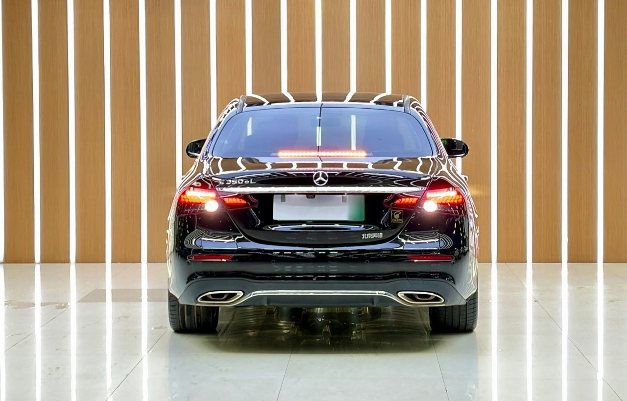E-Class EV 2022 Facelift E 350 e L PHEV Sport photo 5