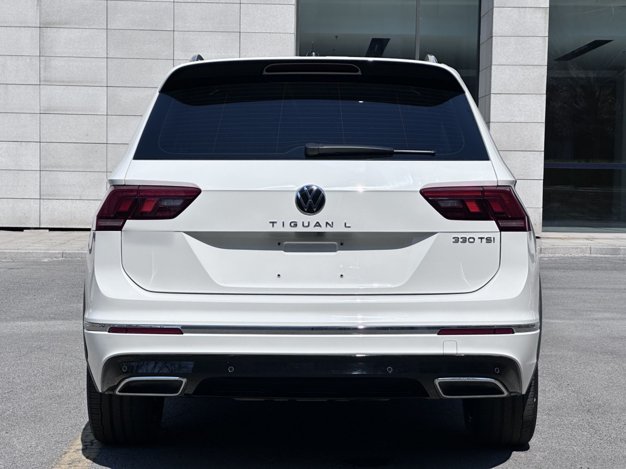 Tiguan L 2021 330TSI AT RWD R-Line photo 4