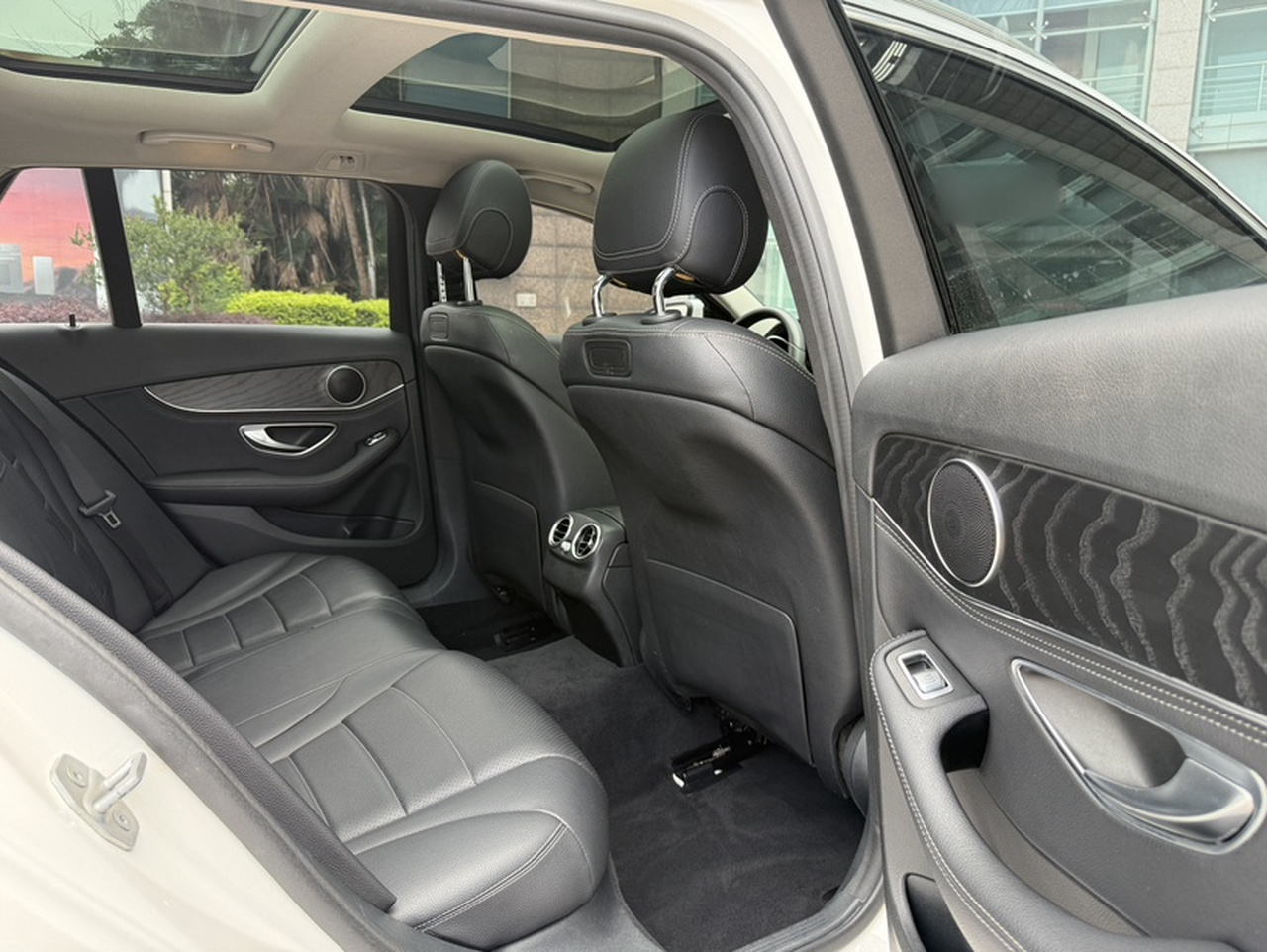 C-Class Imported 2015 C 200 Wagon photo 4