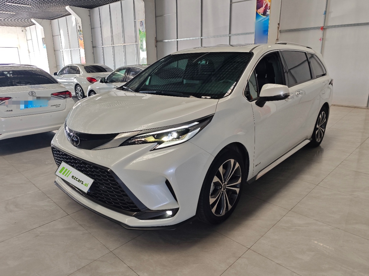 Granvia 2024 2.5L Hybrid Premium PLUS