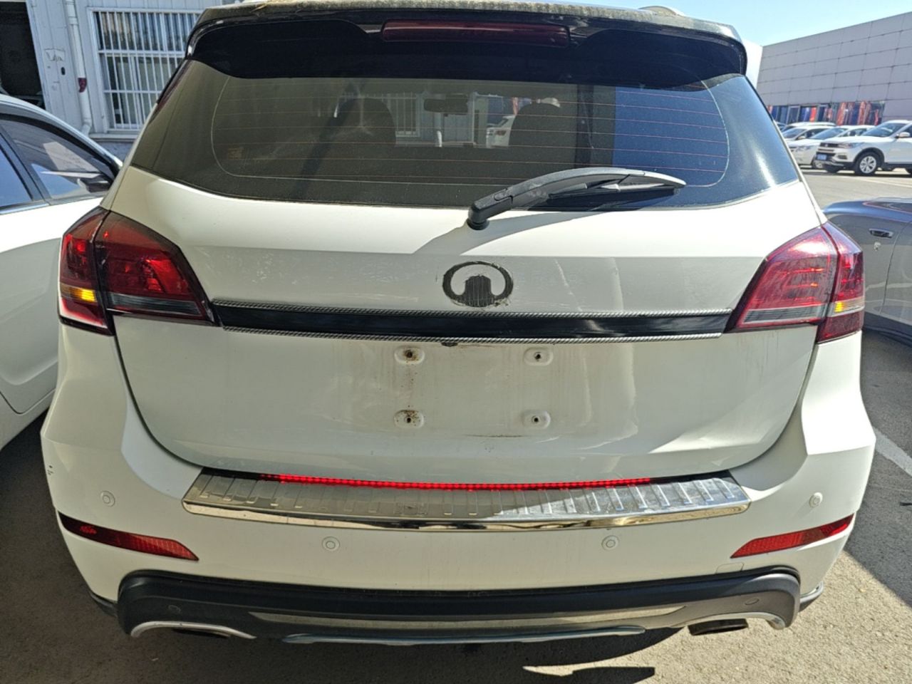 H2 2014 1.5T MT RWD Elite photo 5