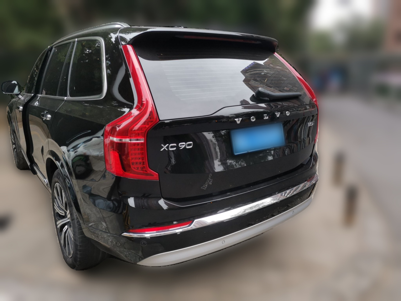 XC90 2023 B5 Luxury 5-Seater photo 4